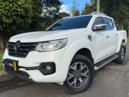 Renault Alaskan Zen 2.5L Diesel At 4×4