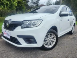 Renault Logan 1.6 Life (Servicio Público)