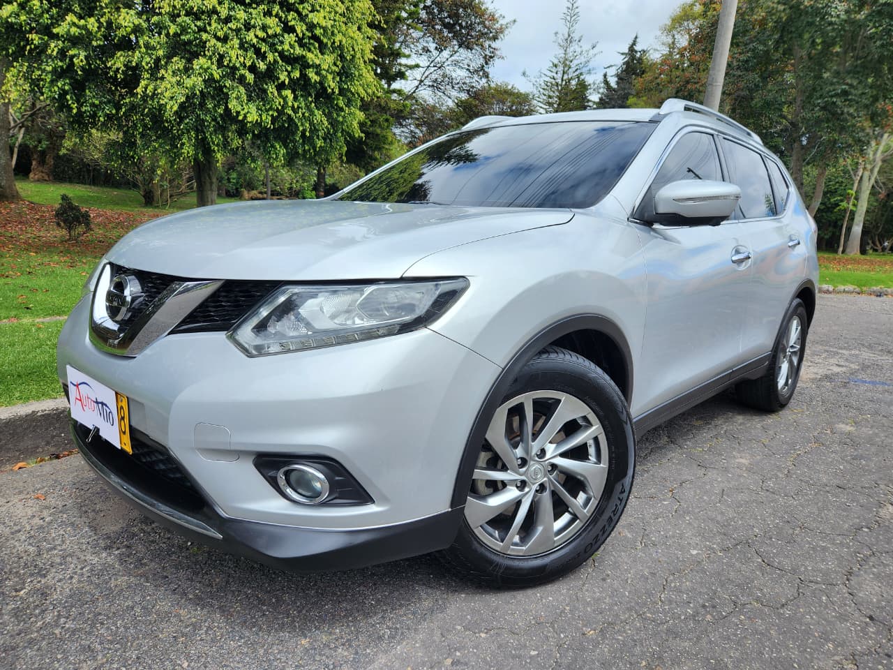 Nissan X-Trail 2..5 Exclusive