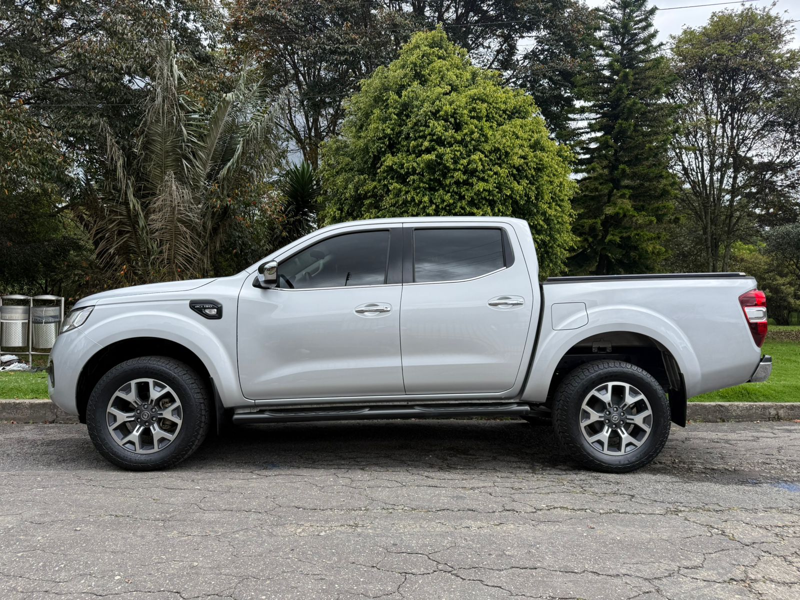 Renault Alaskan 2.5 Intens 4X4 MT