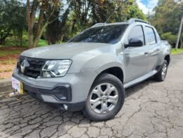 Renault Duster Oroch Intens 4×4 Mt