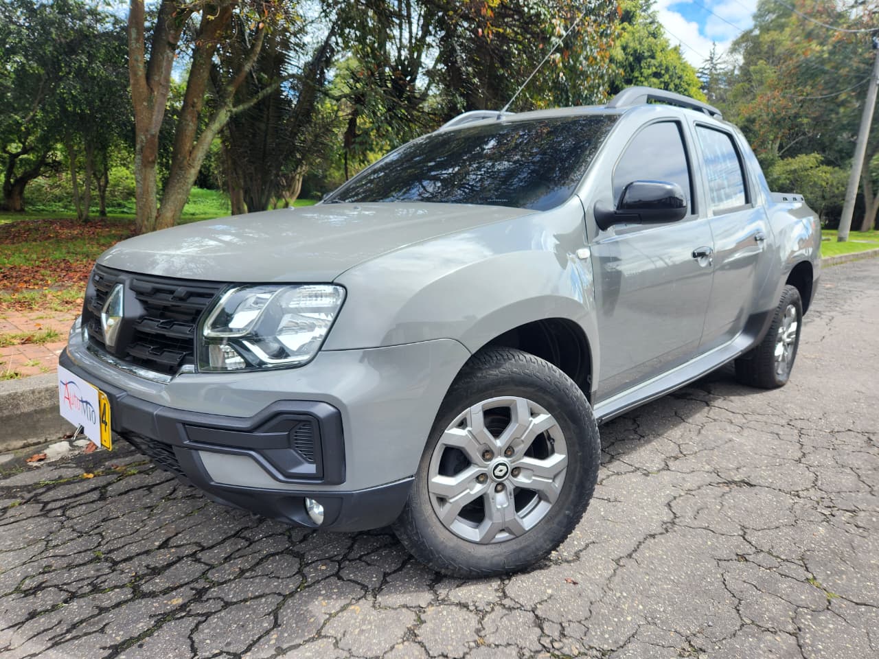 Renault Duster Oroch Intens 4×4 Mt