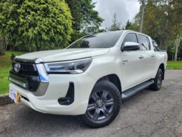 Toyota Hilux 4.0l At 4×4 Gasolina