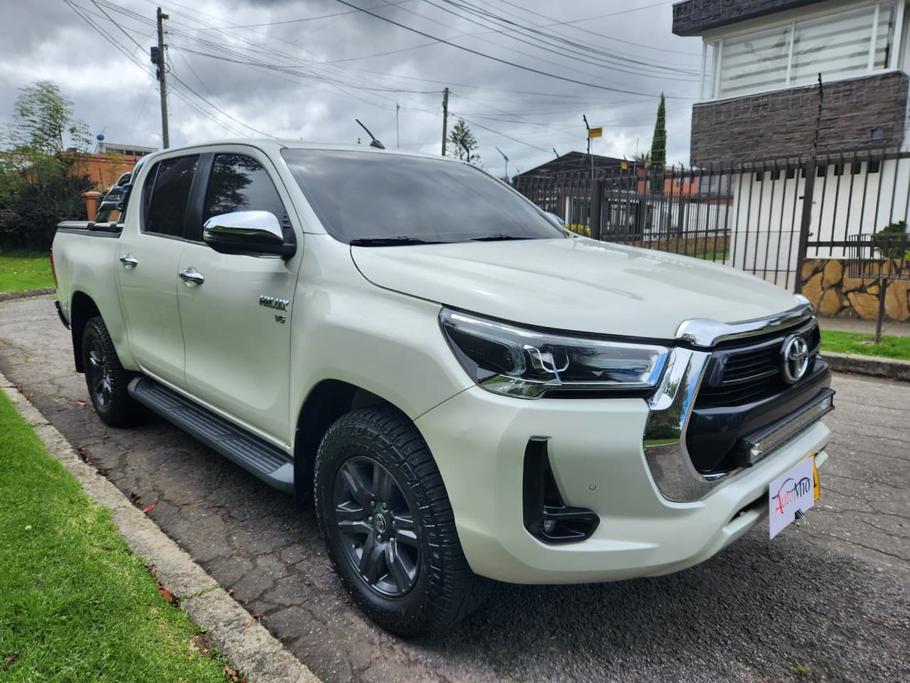 Toyota Hilux 4.0l At 4×4 Gasolina