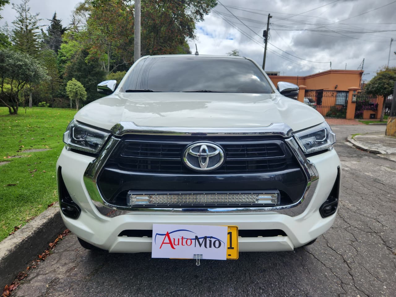 Toyota Hilux 4.0l At 4×4 Gasolina