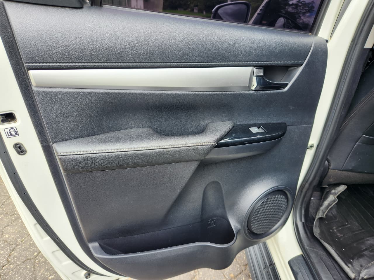 Toyota Hilux 4.0l At 4×4 Gasolina