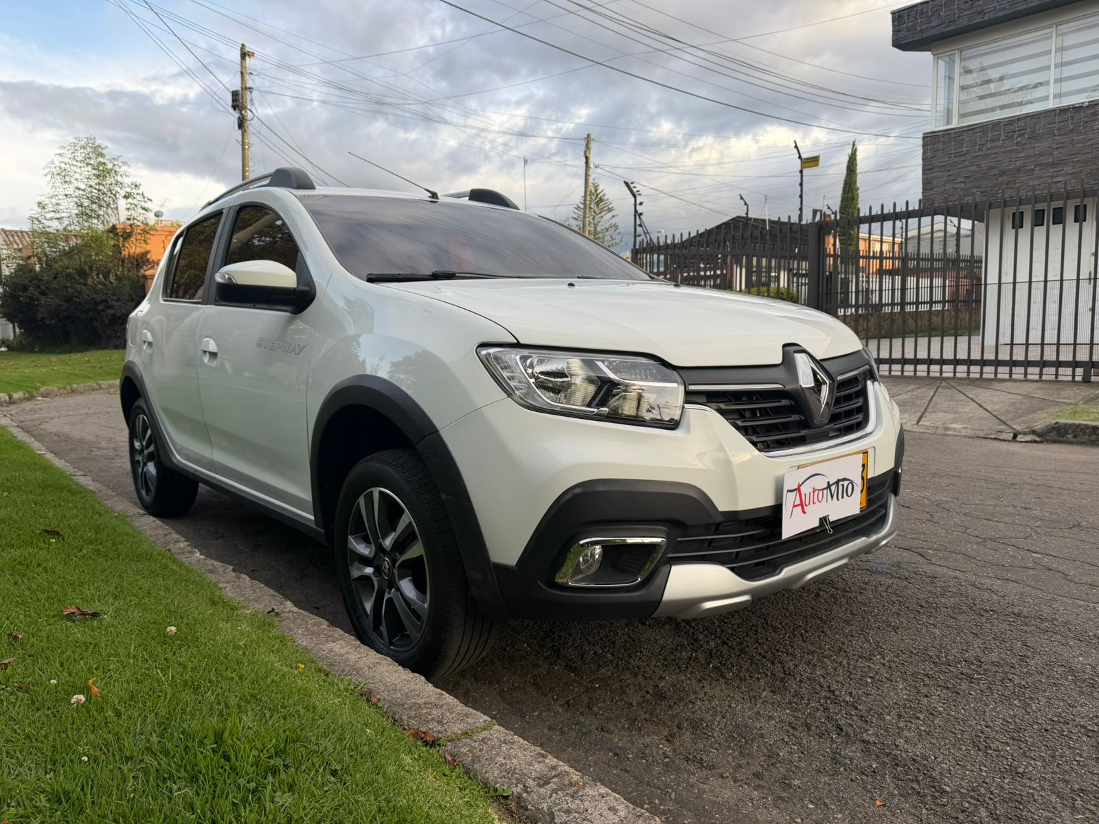 Renault Stepway 1.6 Dynamique  Intens Automática