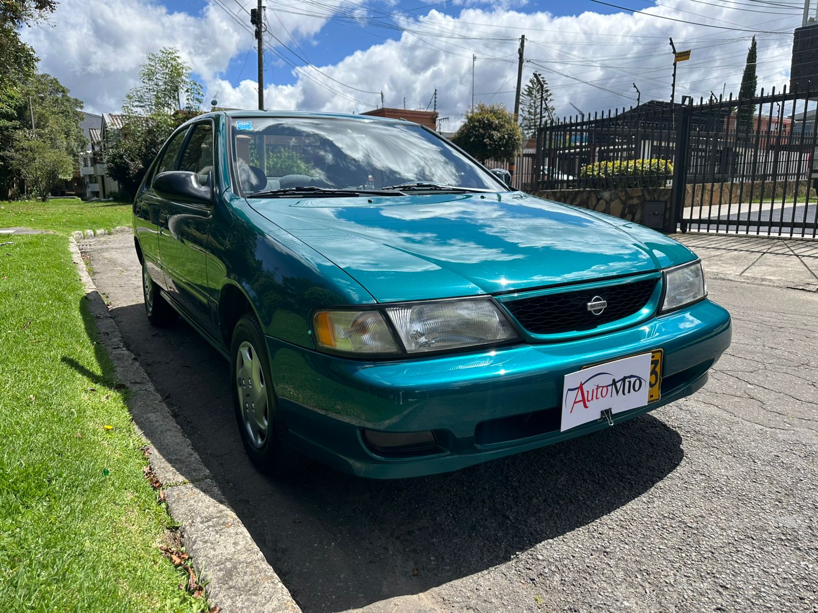 Nissan Sentra B14
