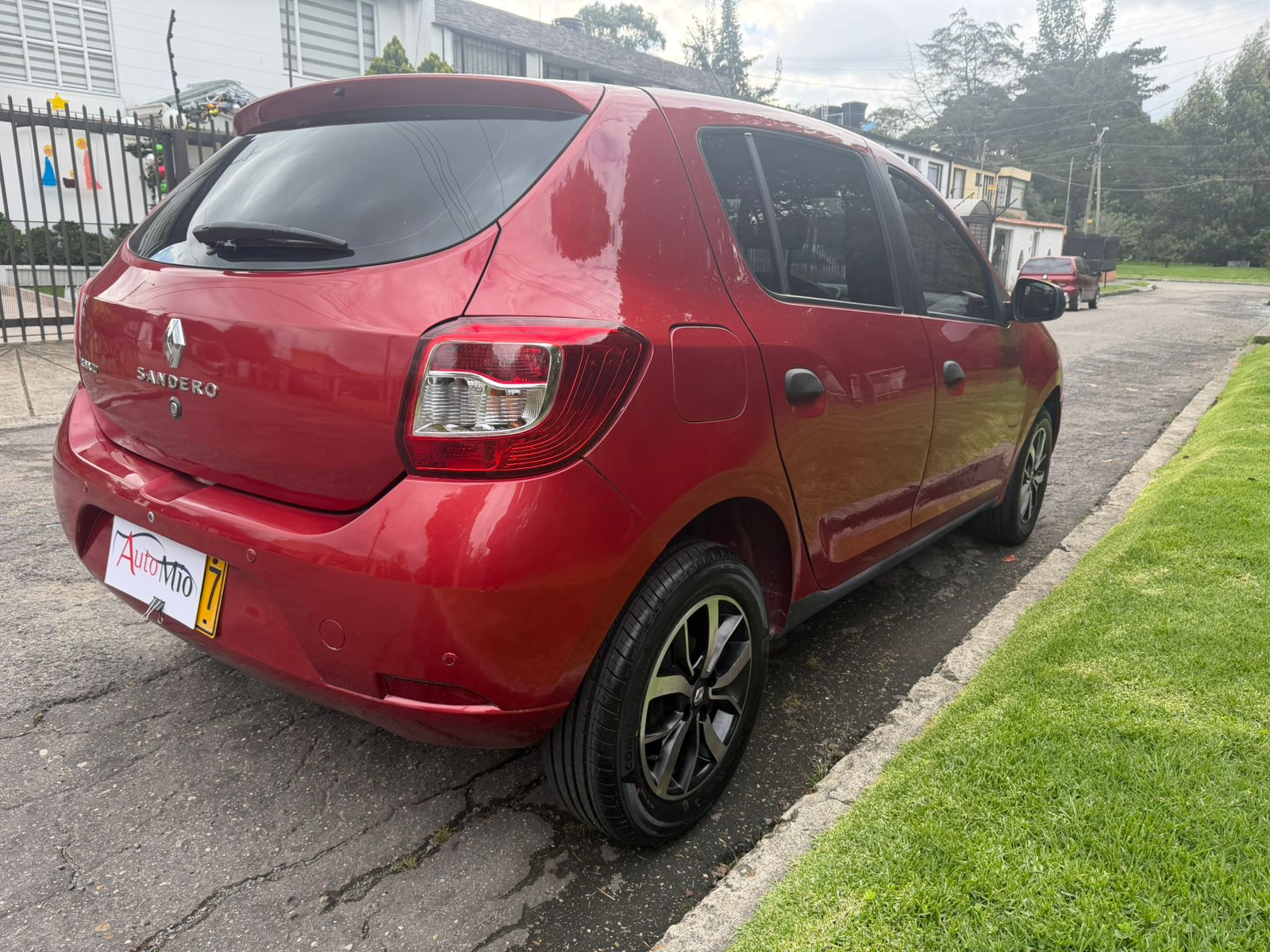 Renault Sandero 1.6 Life Plus