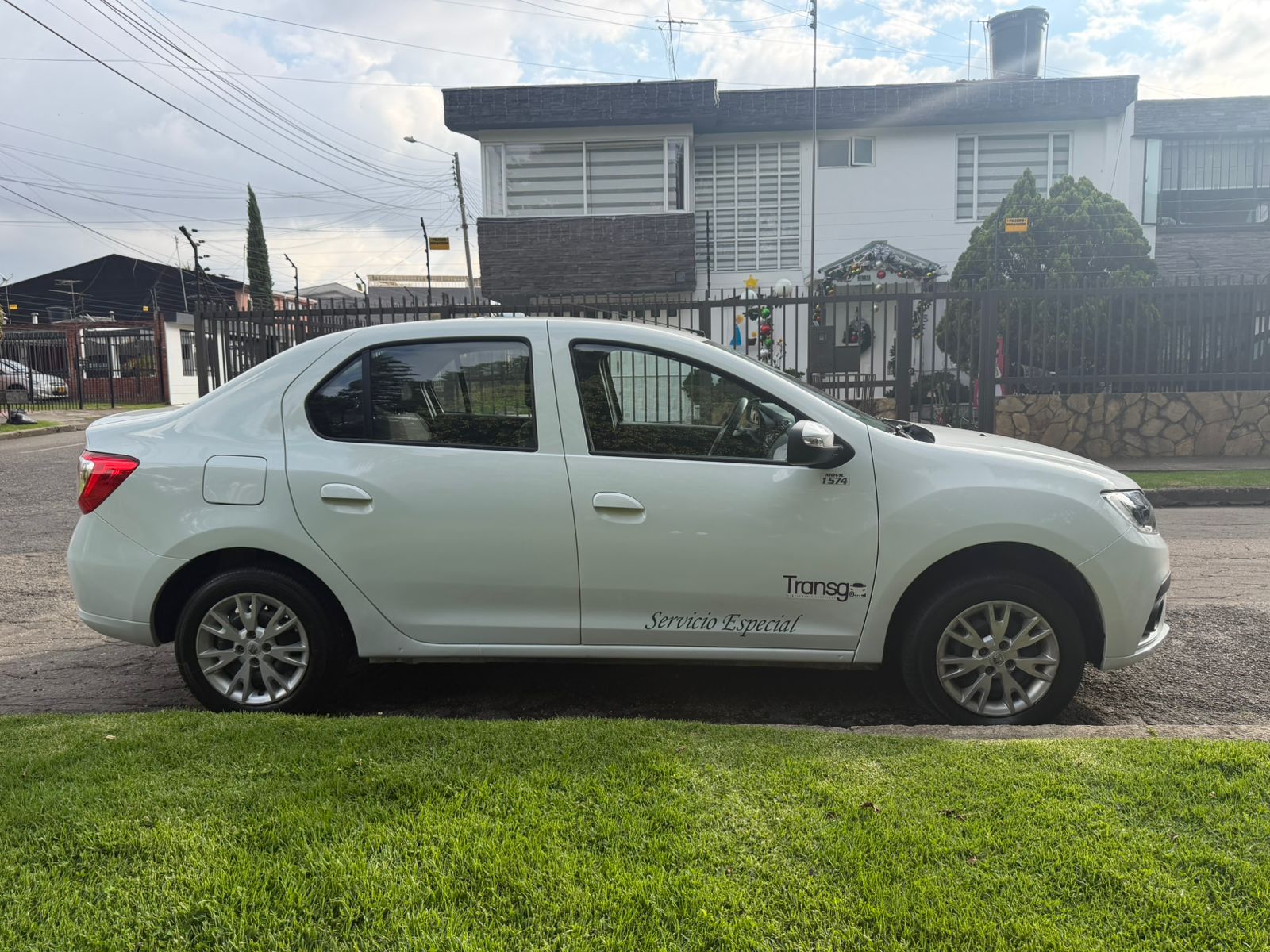 Renault Logan 1.6 Life Plus