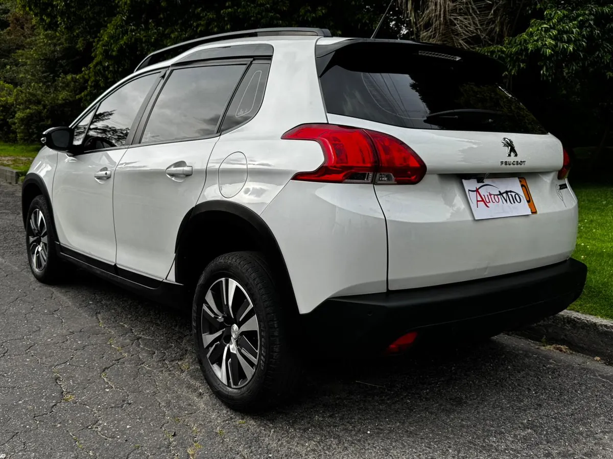 Peugeot 2008 1.6 Allure