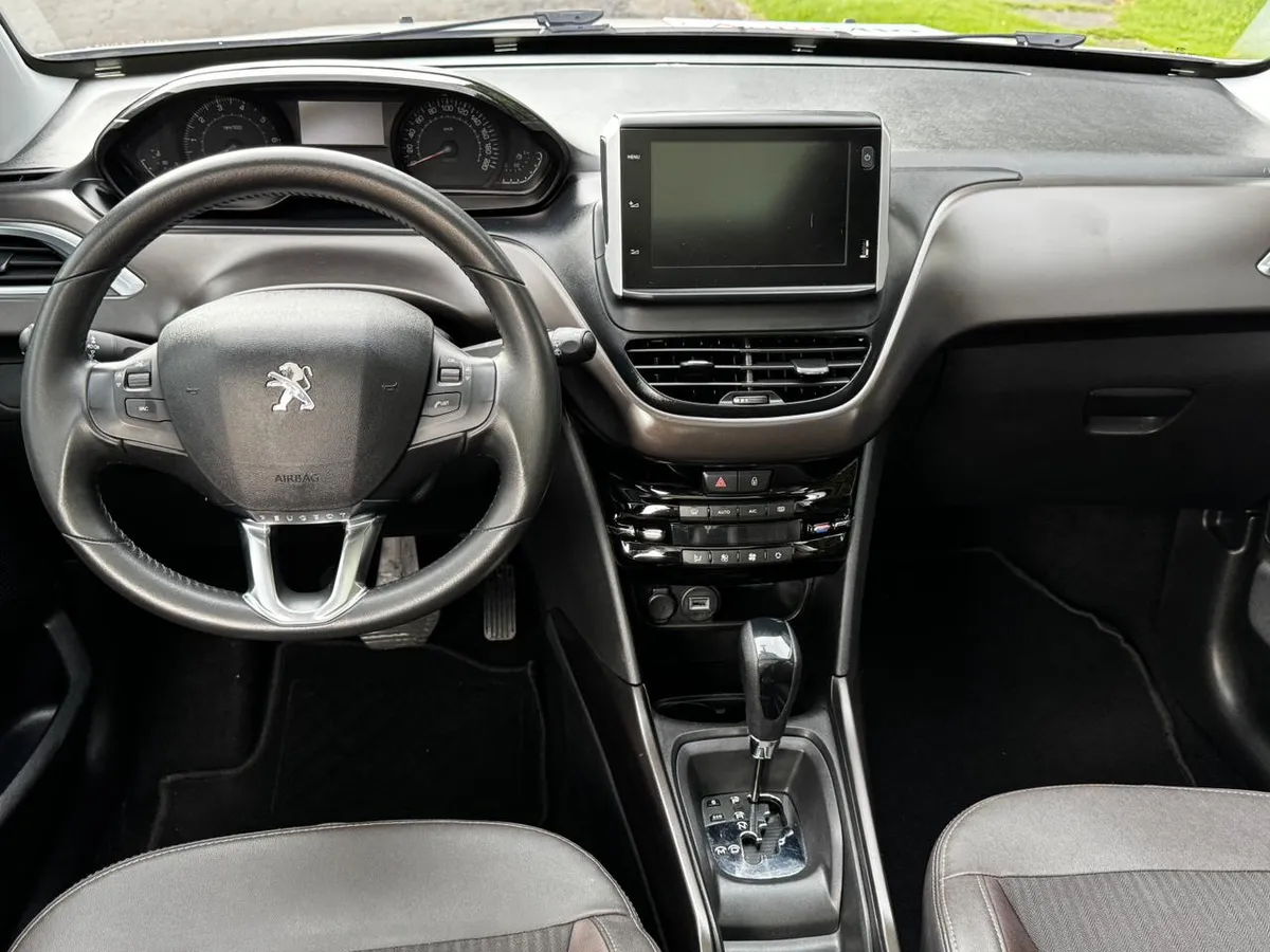 Peugeot 2008 1.6 Allure