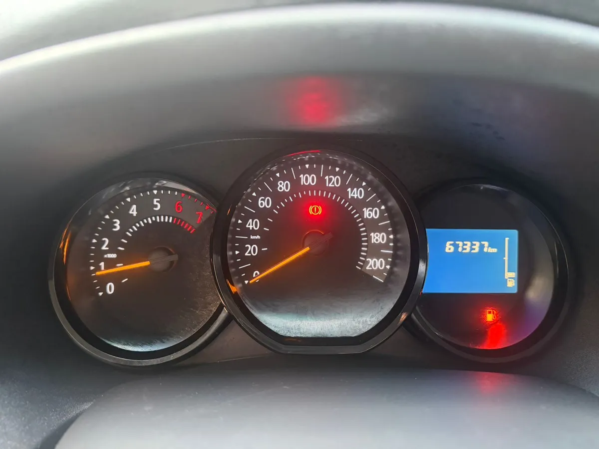 Renault Sandero Expression/Life