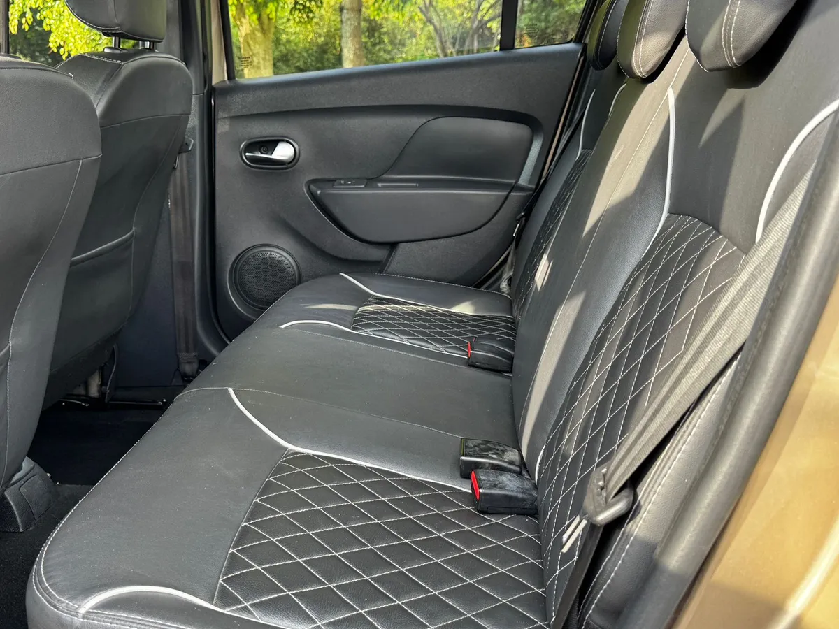 Renault Logan 1.6 Privilege / Intens