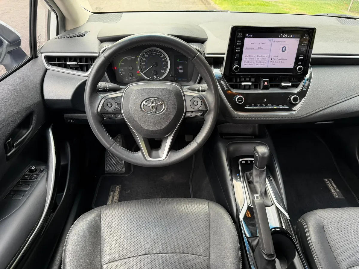 Toyota Corolla 1.8 Xe-i Hybrid