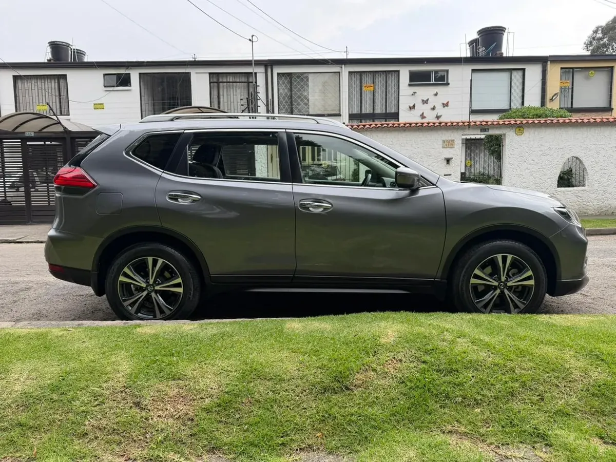 Nissan X-Trail 2.5 Advance