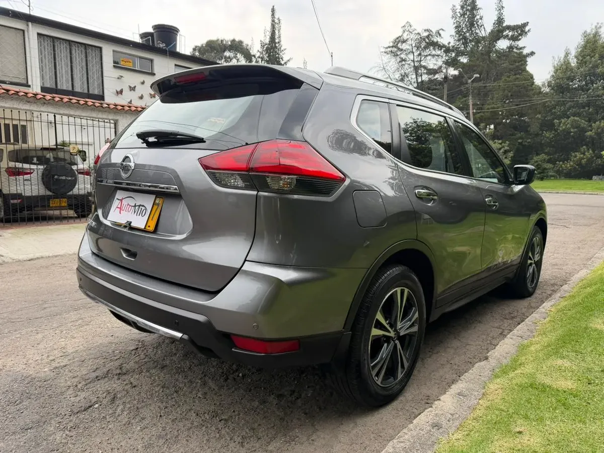Nissan X-Trail 2.5 Advance