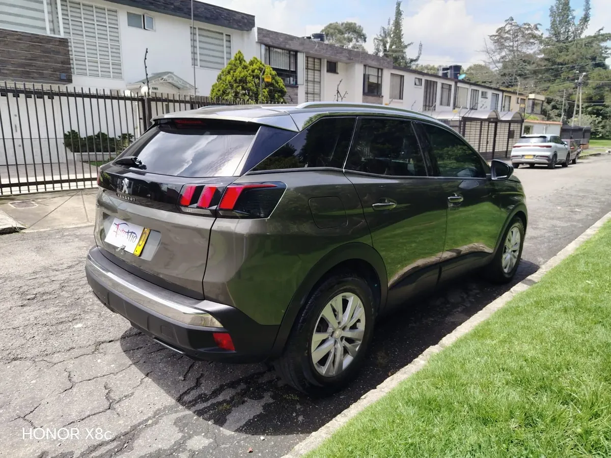 Peugeot 3008 1.6 Active