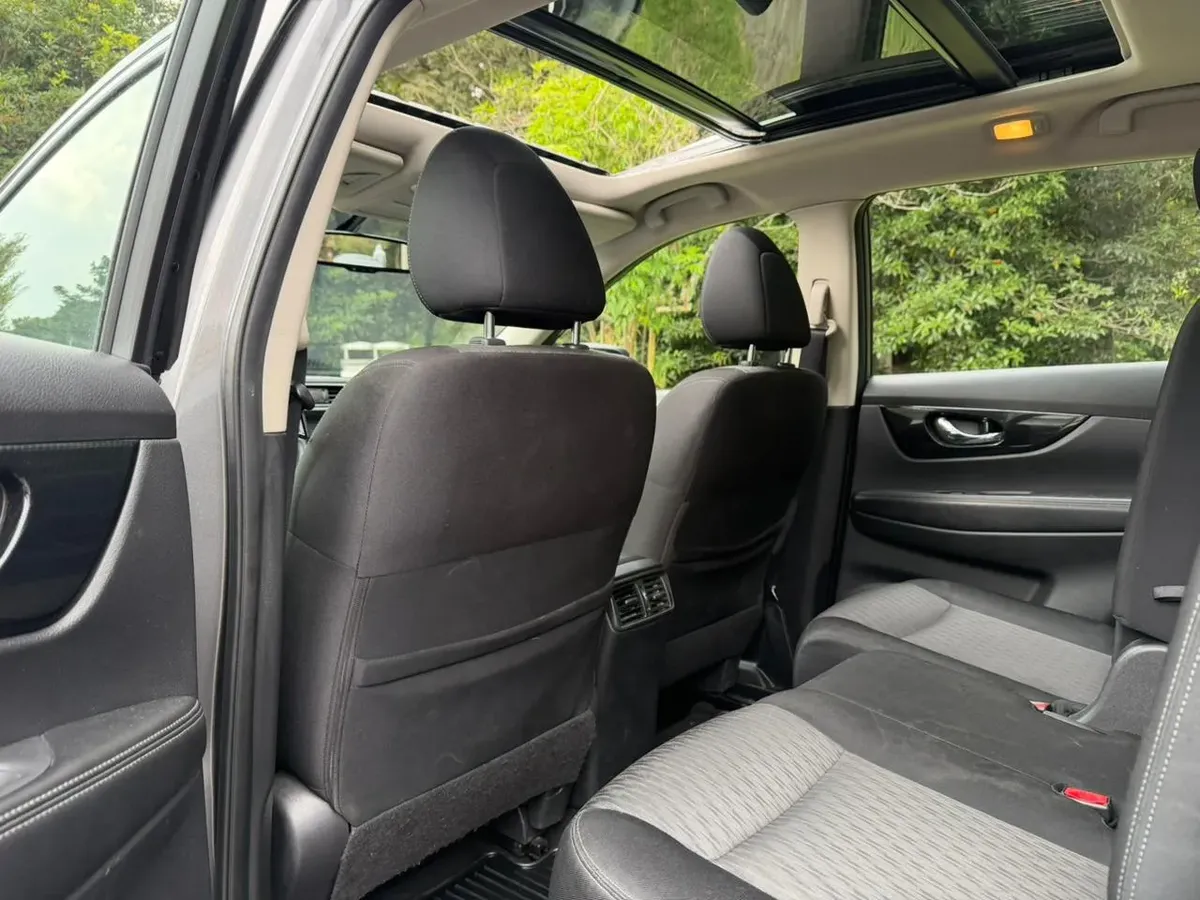 Nissan X-Trail 2.5 Advance