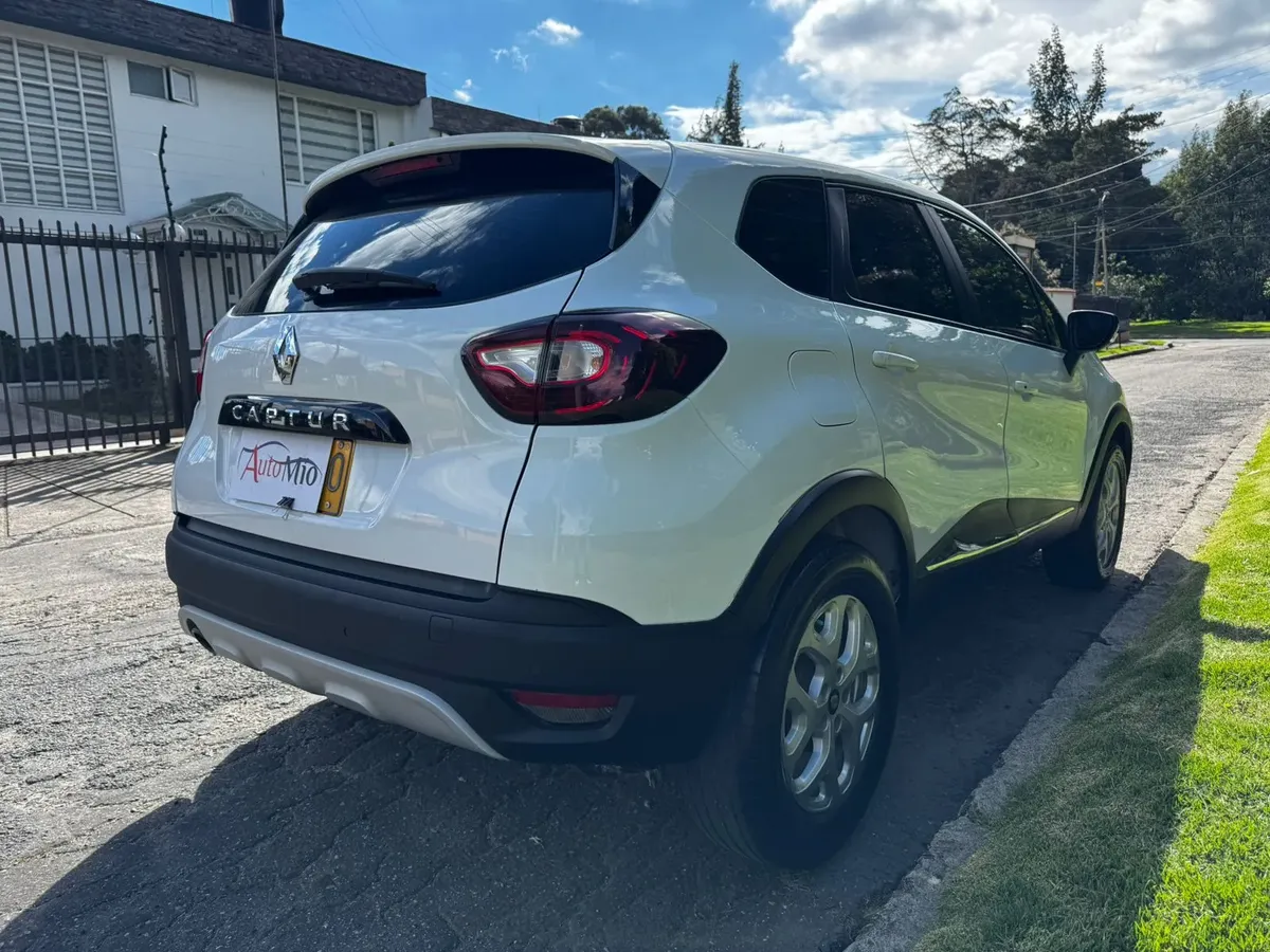 Renault Captur 2.0 Zen