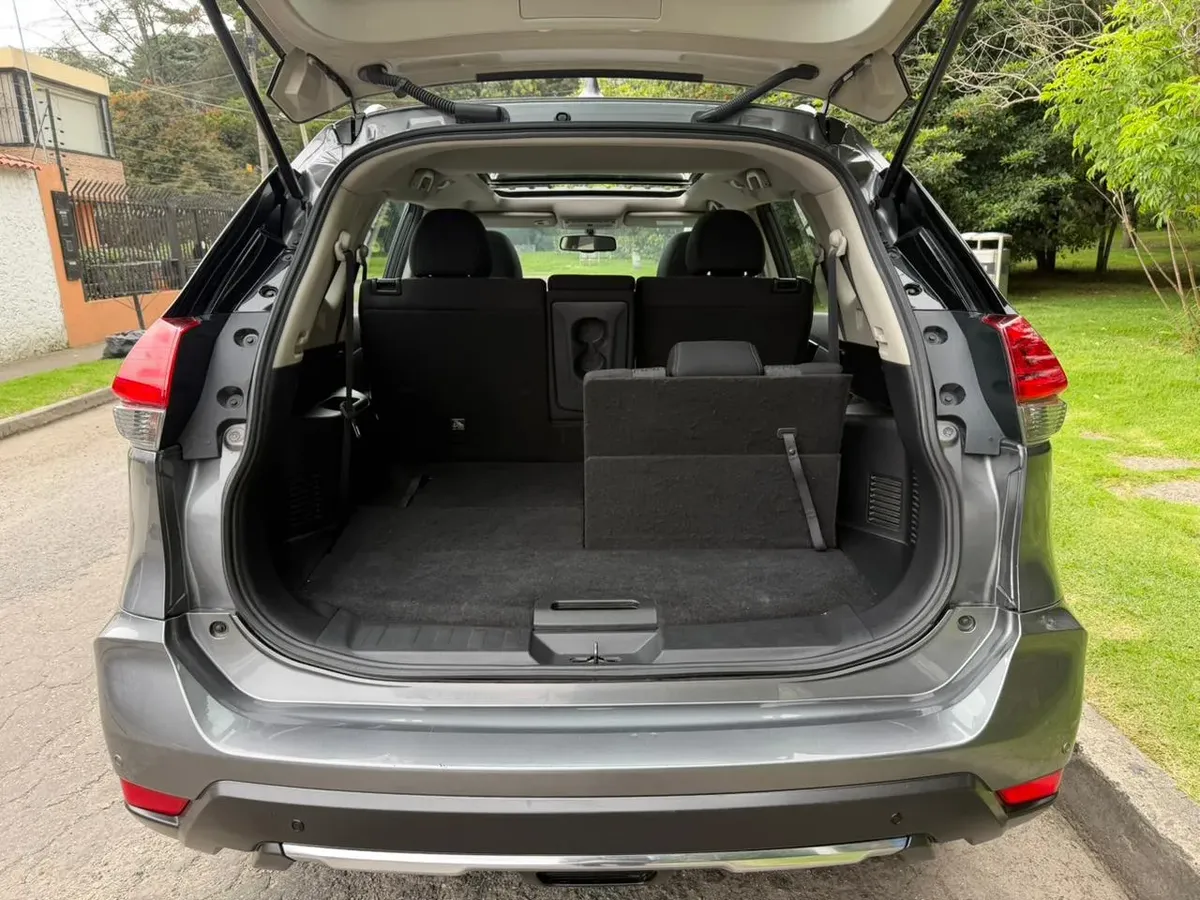 Nissan X-Trail 2.5 Advance