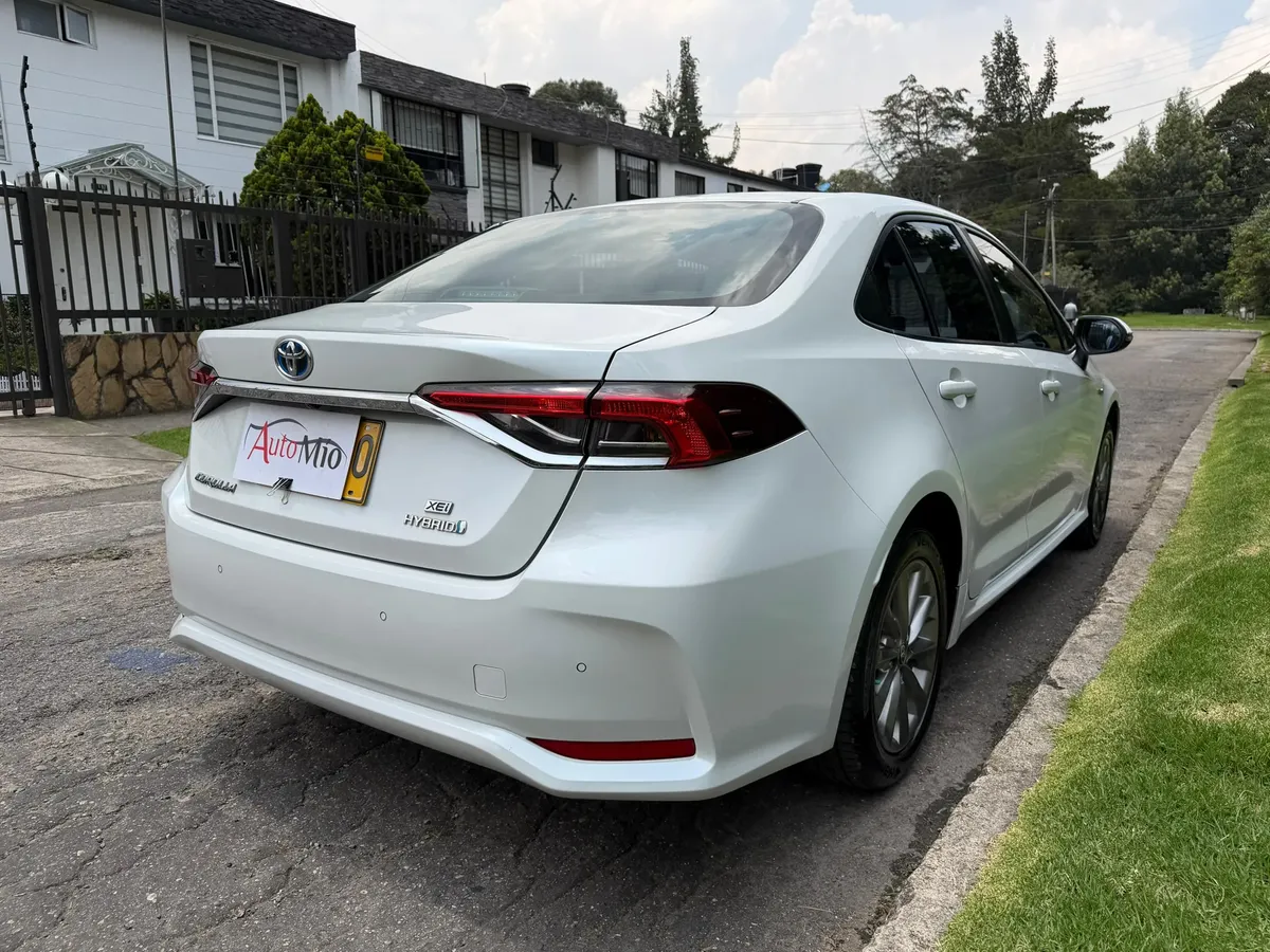 Toyota Corolla 1.8 Xe-i Hybrid