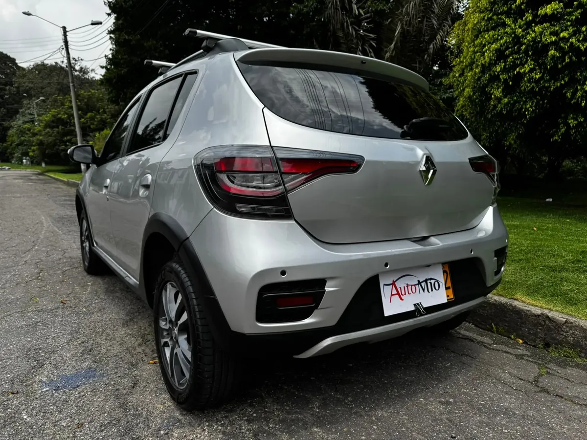 Renault Stepway 1.6 Dynamique / Intens Manual