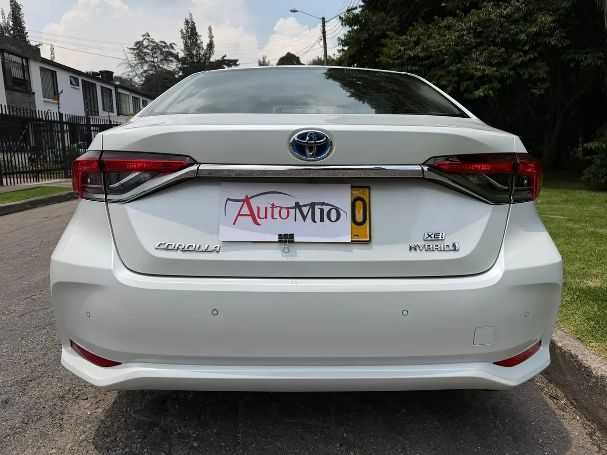 Toyota Corolla 1.8 Xe-i Hybrid