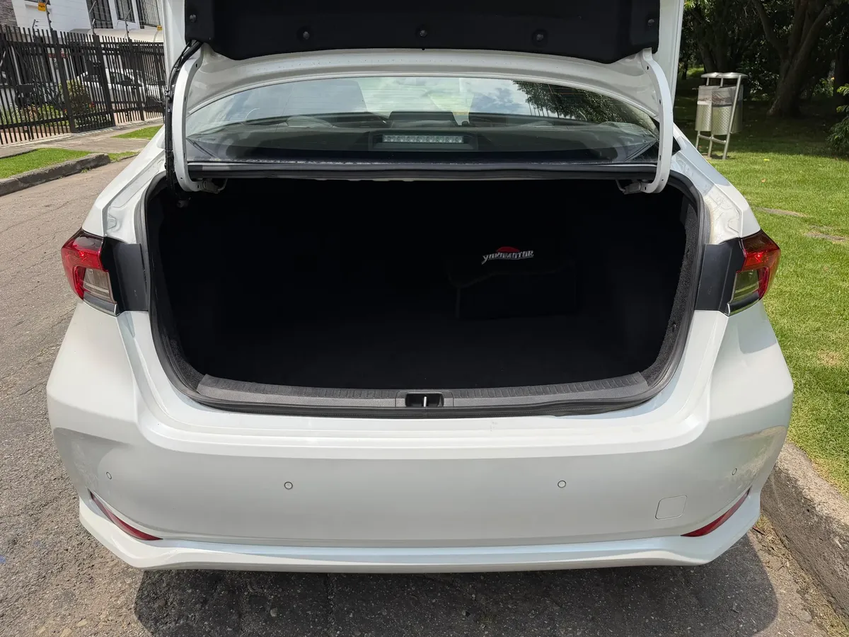 Toyota Corolla 1.8 Xe-i Hybrid