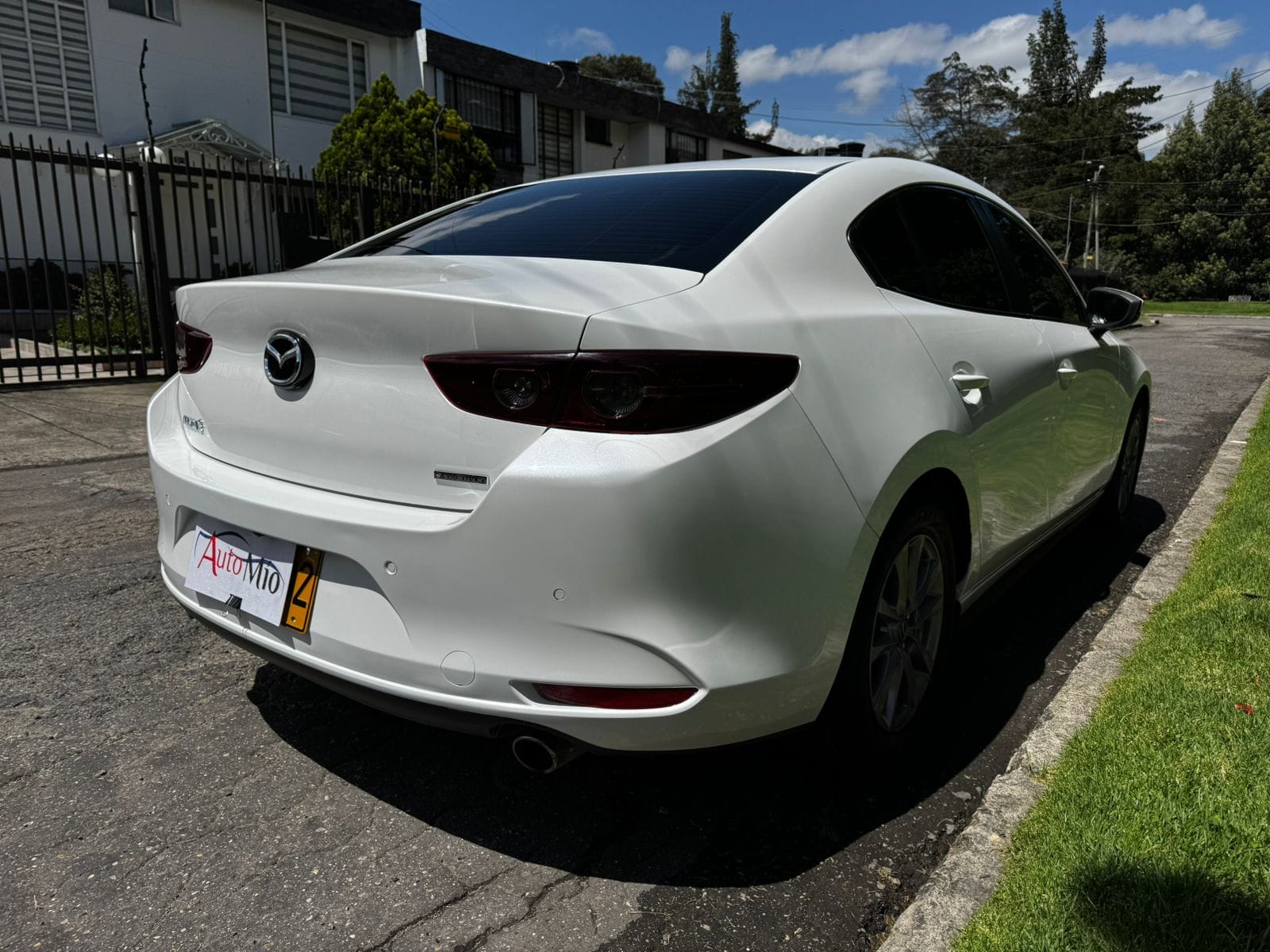 Mazda 3 Touring AT 2.0