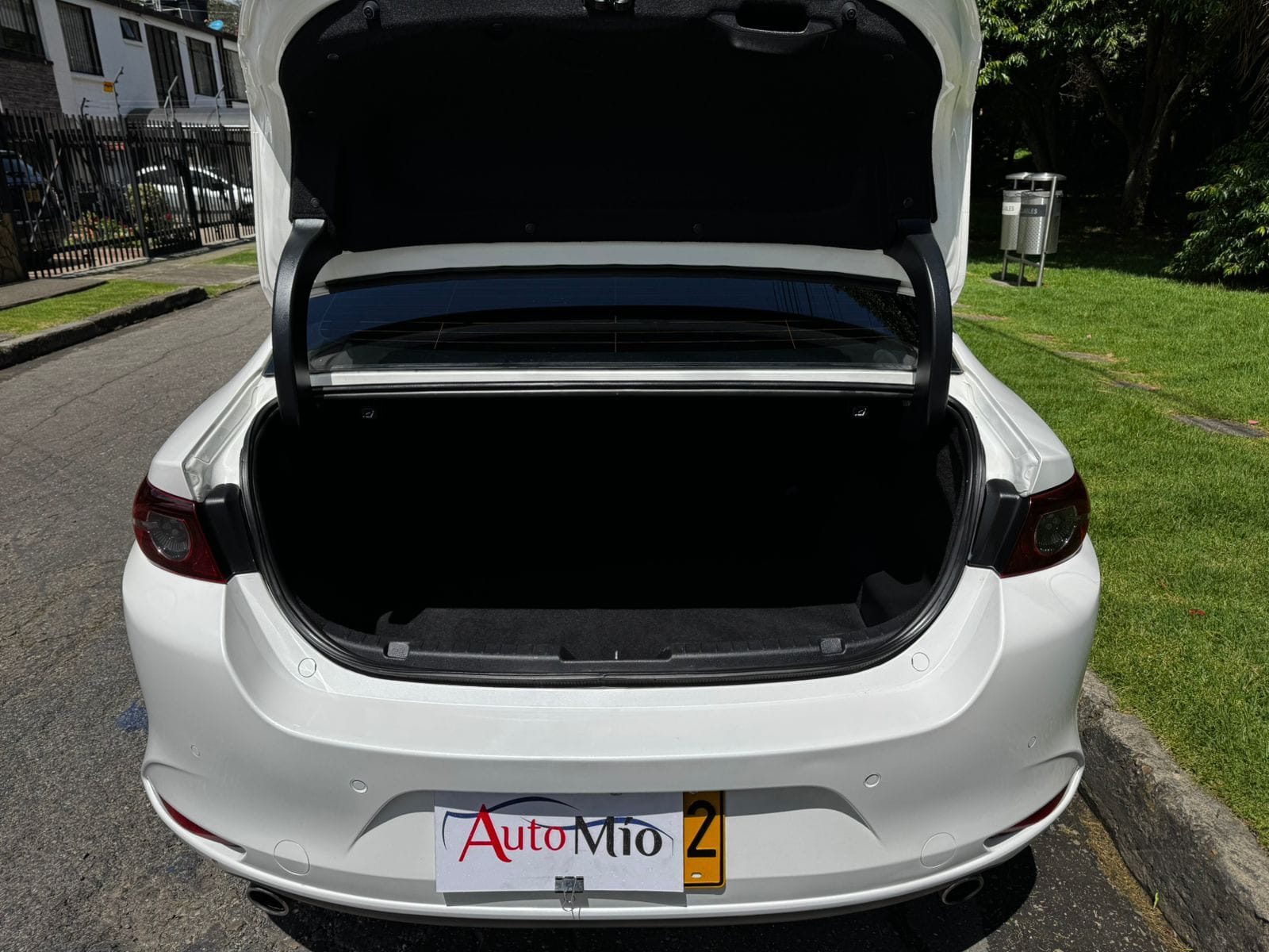 Mazda 3 Touring AT 2.0