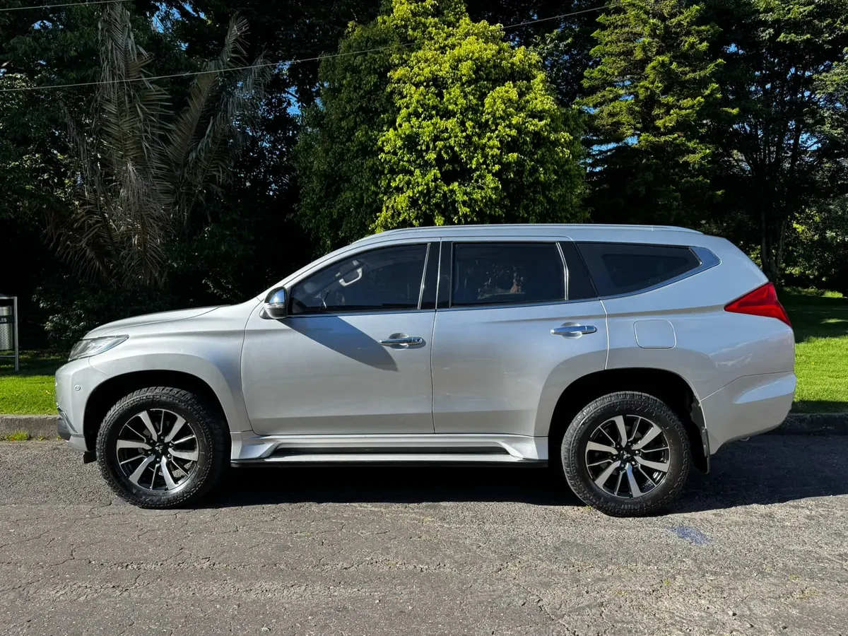 Mitsubishi Montero Sport 3.0 Gls 4×4