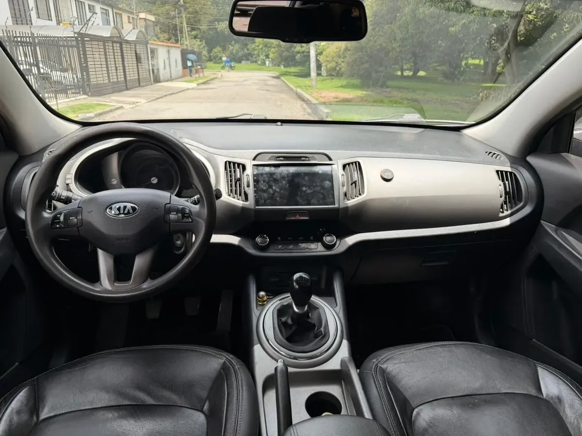 Kia Sportage 2.0 Revolution Gasolina 158 hp 4×2