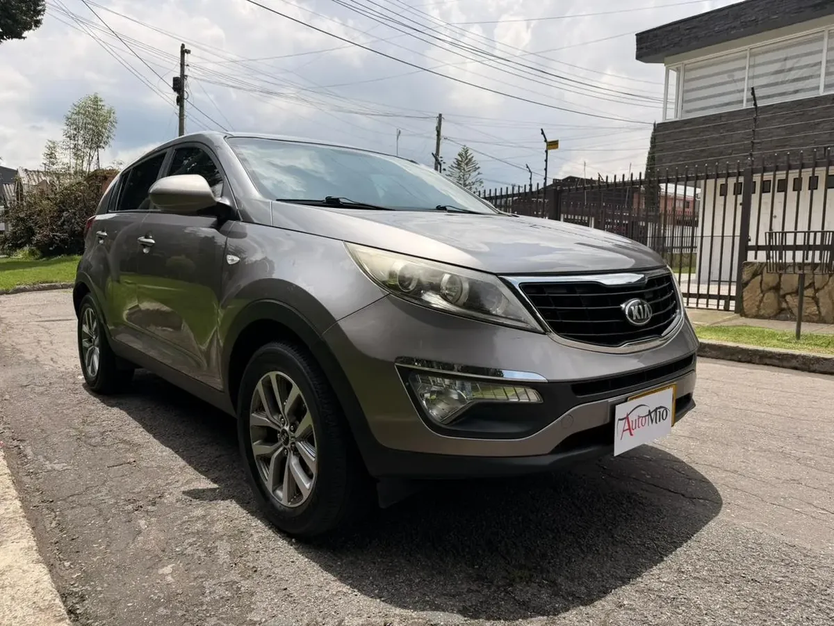 Kia Sportage 2.0 Revolution Gasolina 158 hp 4×2