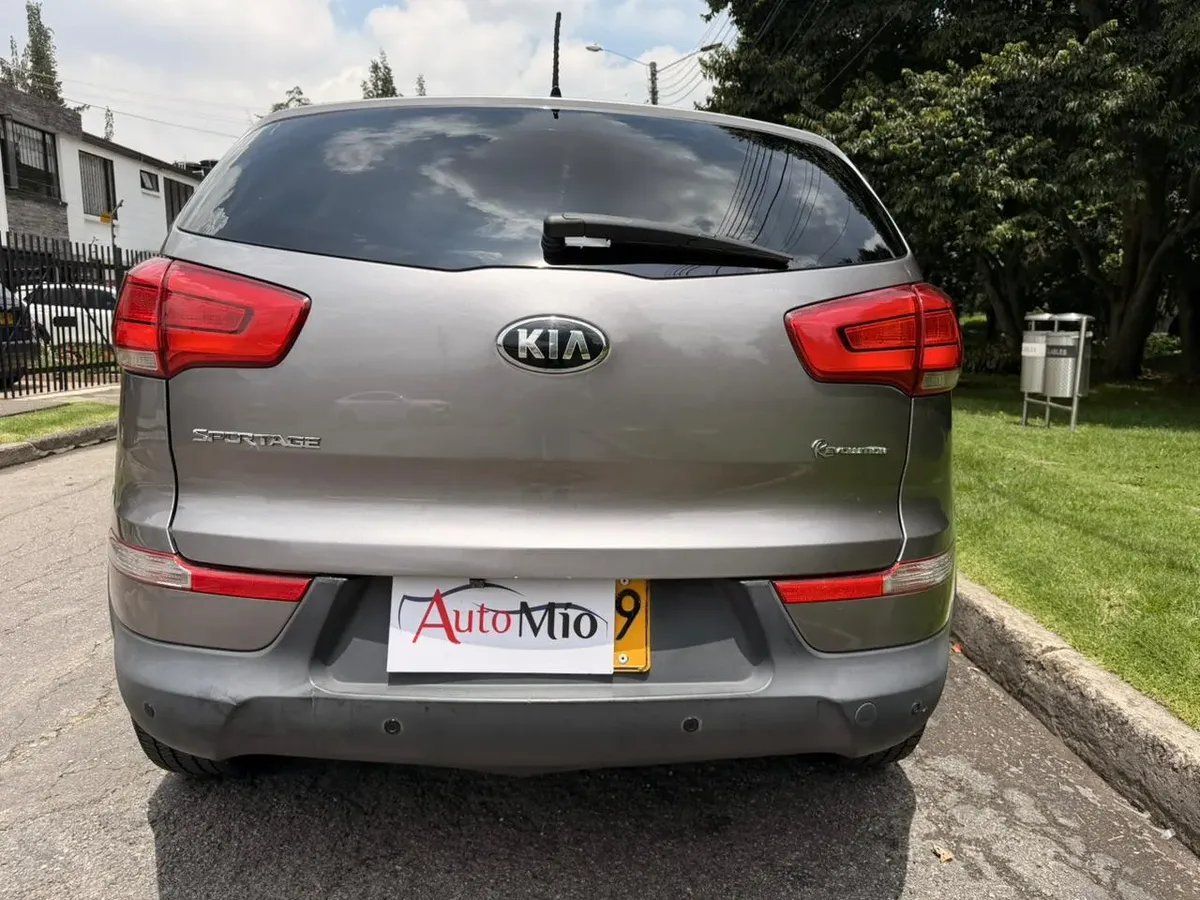 Kia Sportage 2.0 Revolution Gasolina 158 hp 4×2