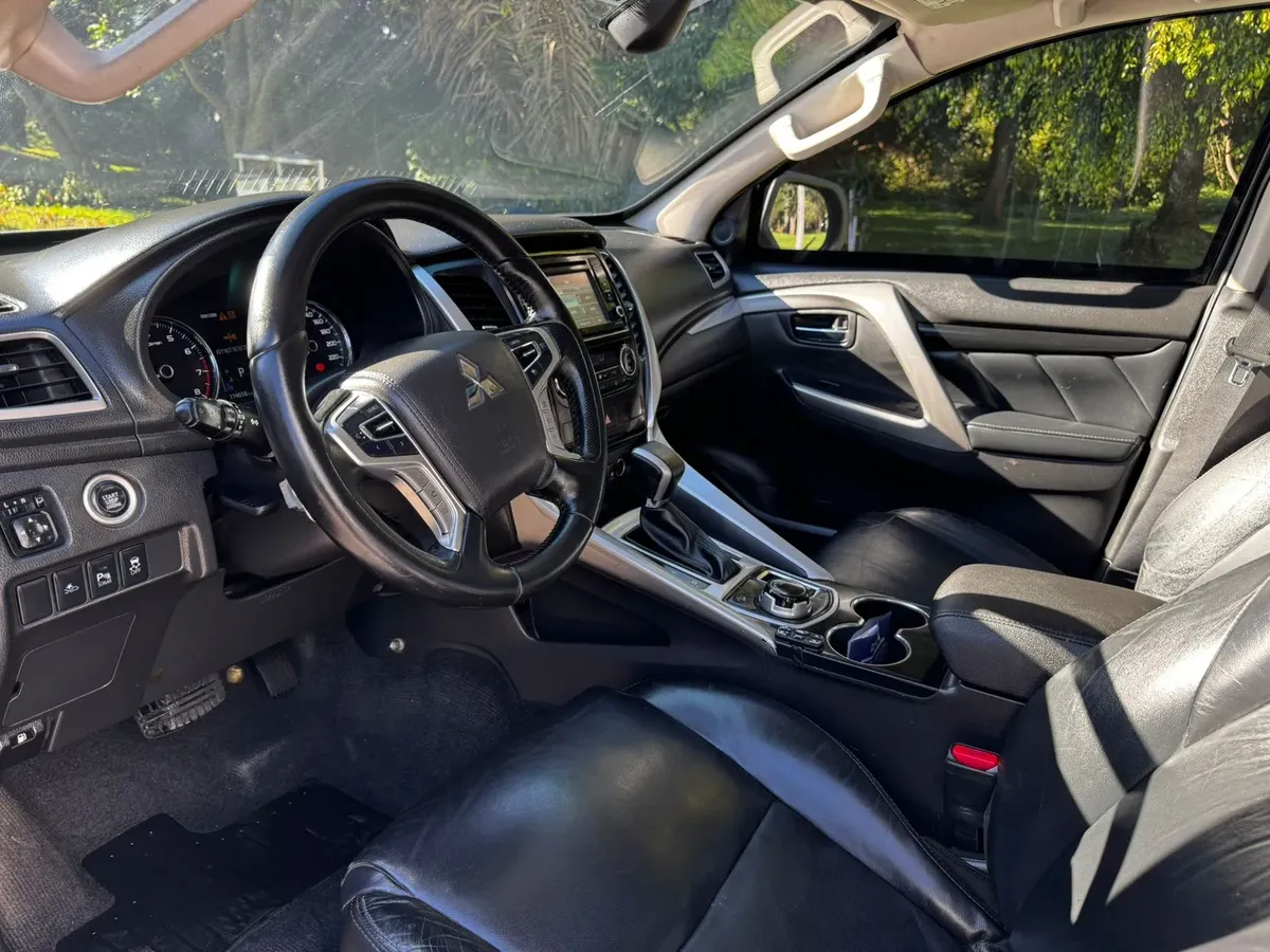 Mitsubishi Montero Sport 3.0 Gls 4×4