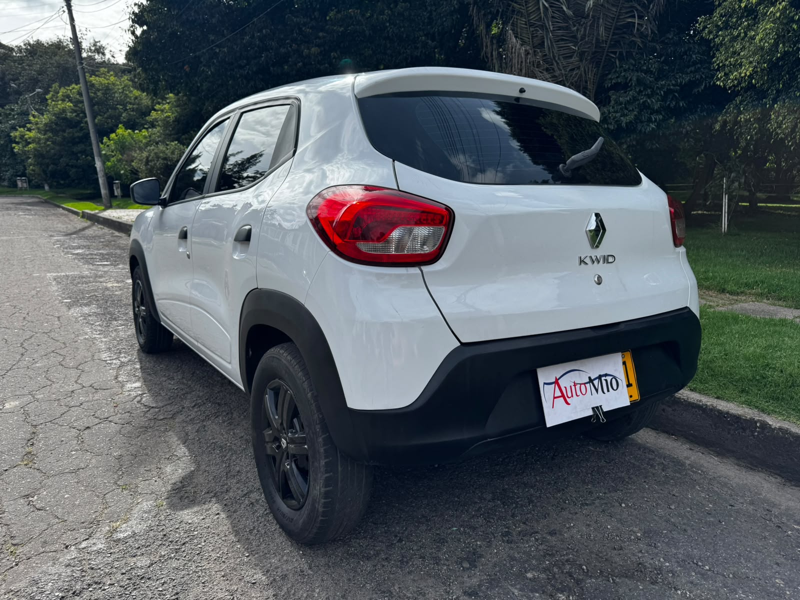 RENAULT KWID