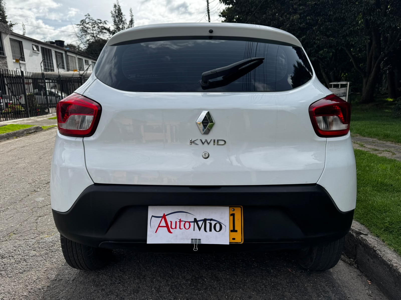 RENAULT KWID