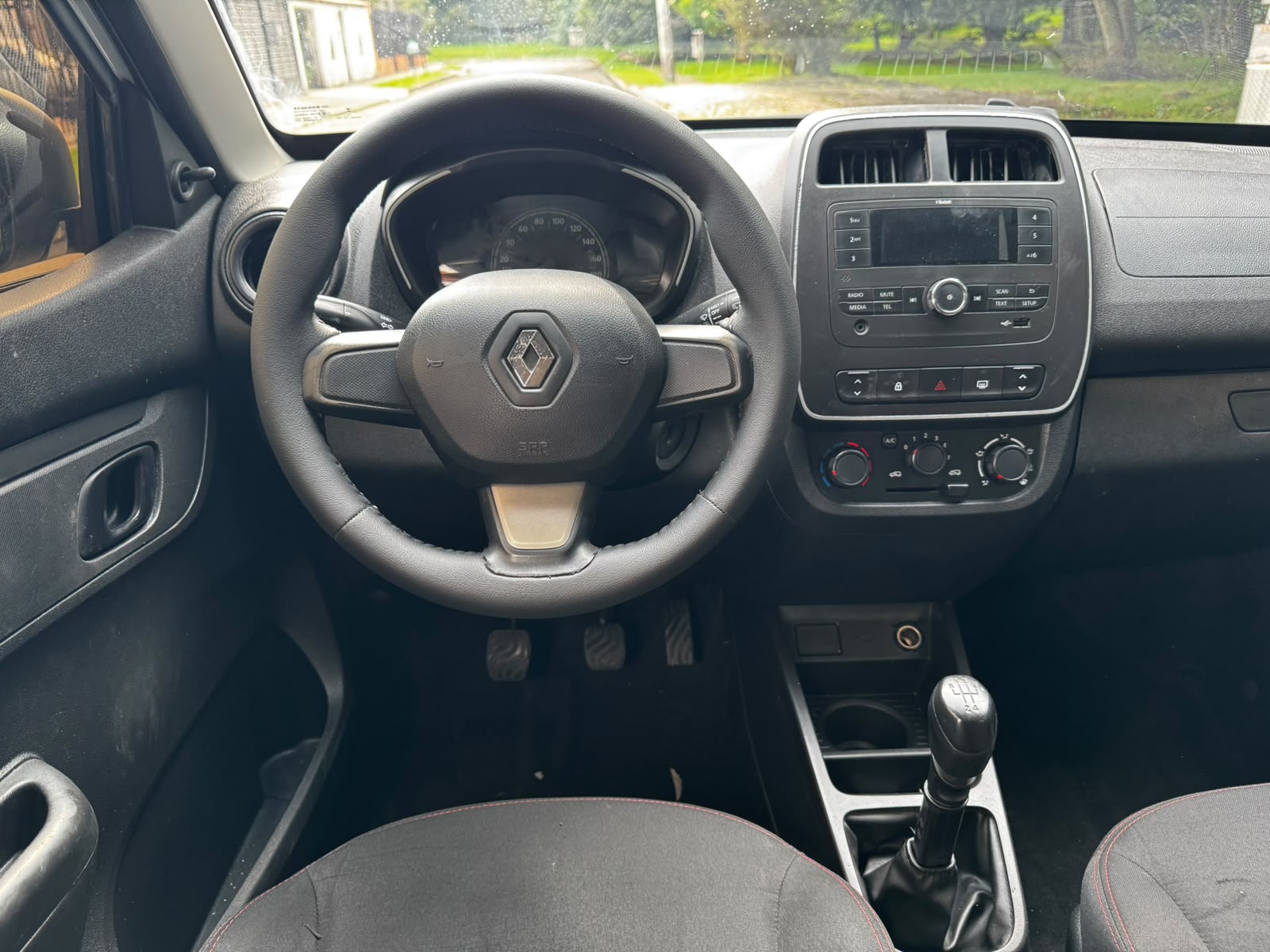 RENAULT KWID