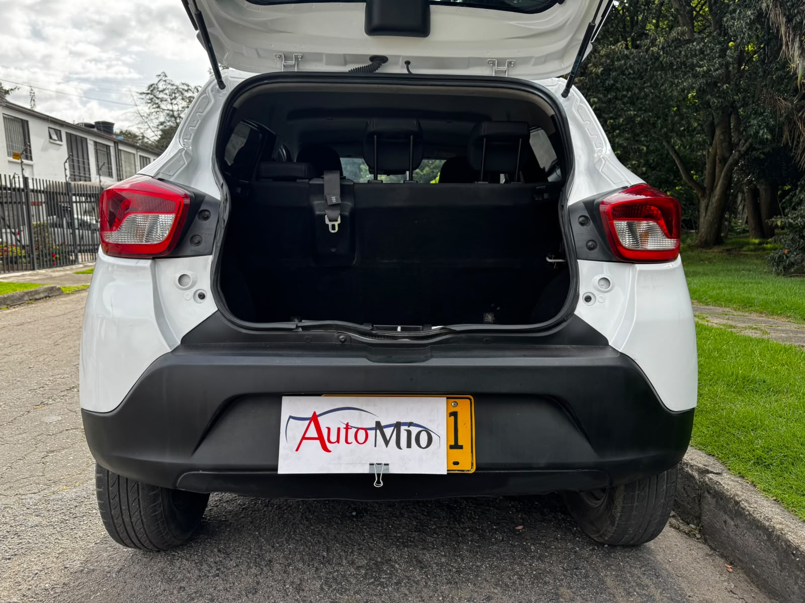 RENAULT KWID