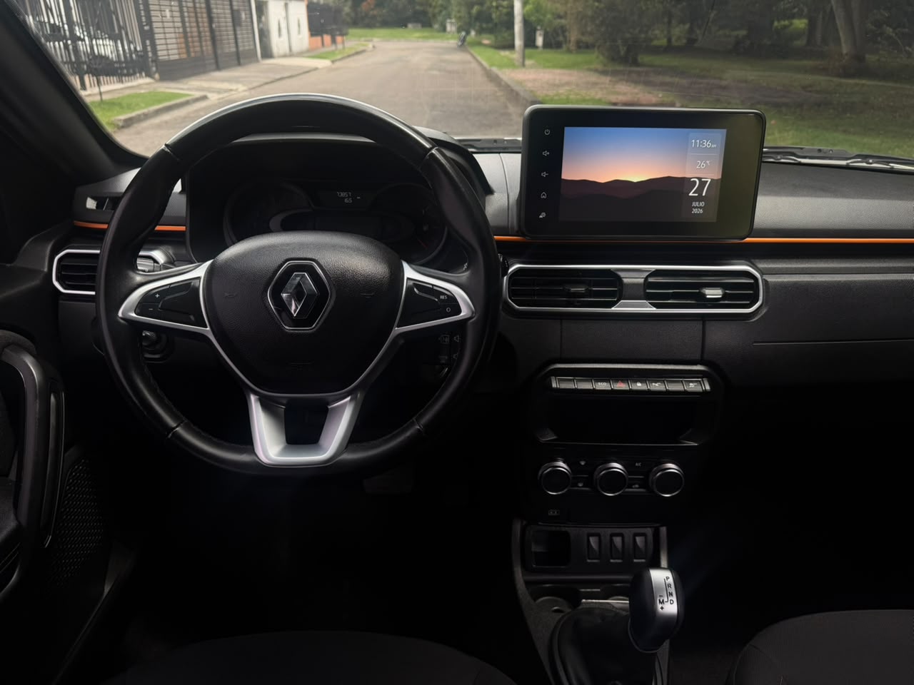 RENAULT DUSTER OROCH INTENS