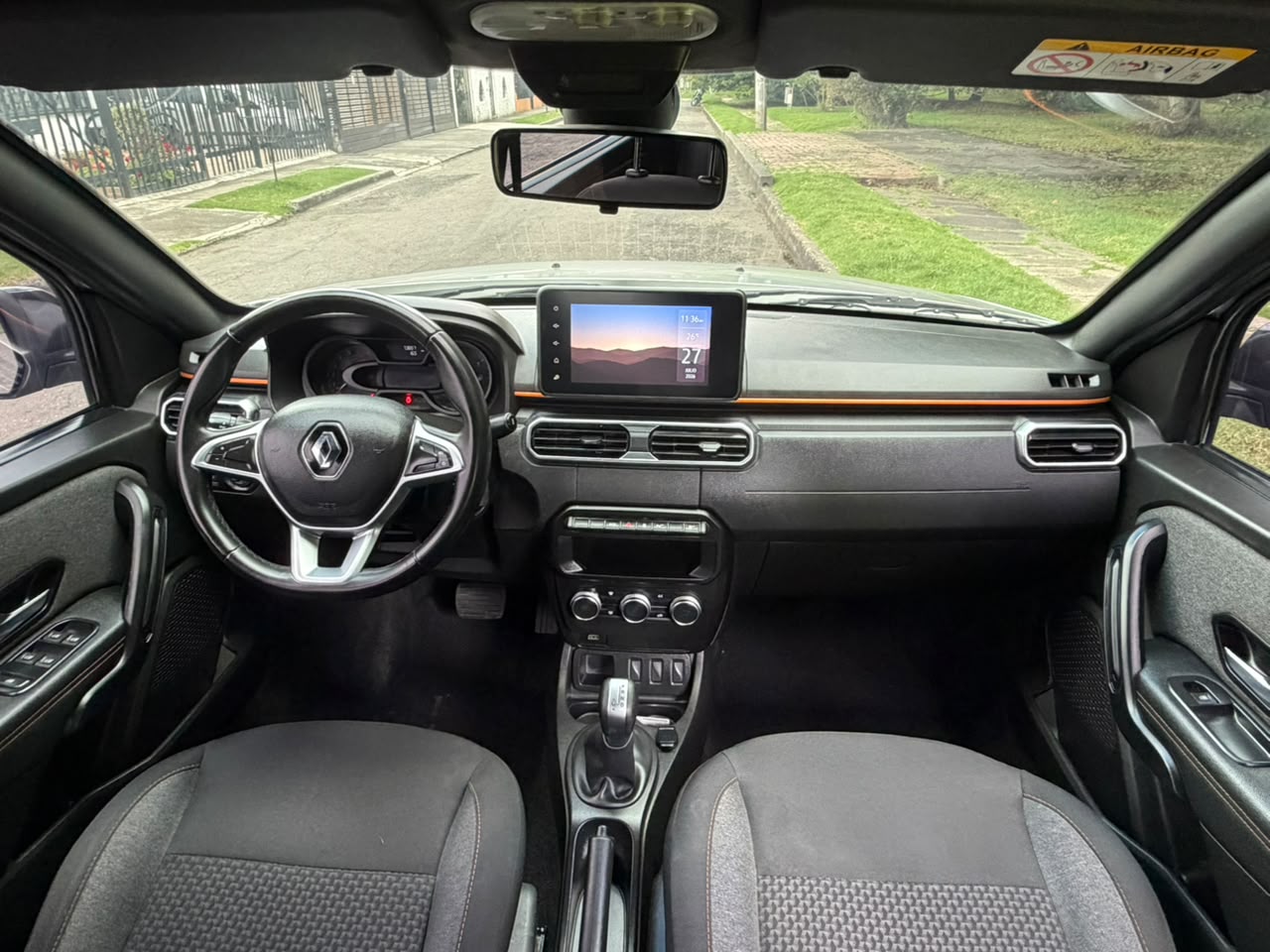 RENAULT DUSTER OROCH INTENS