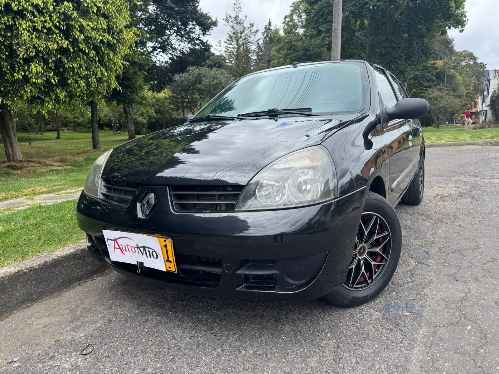 RENAULT CLIO CAMPUS