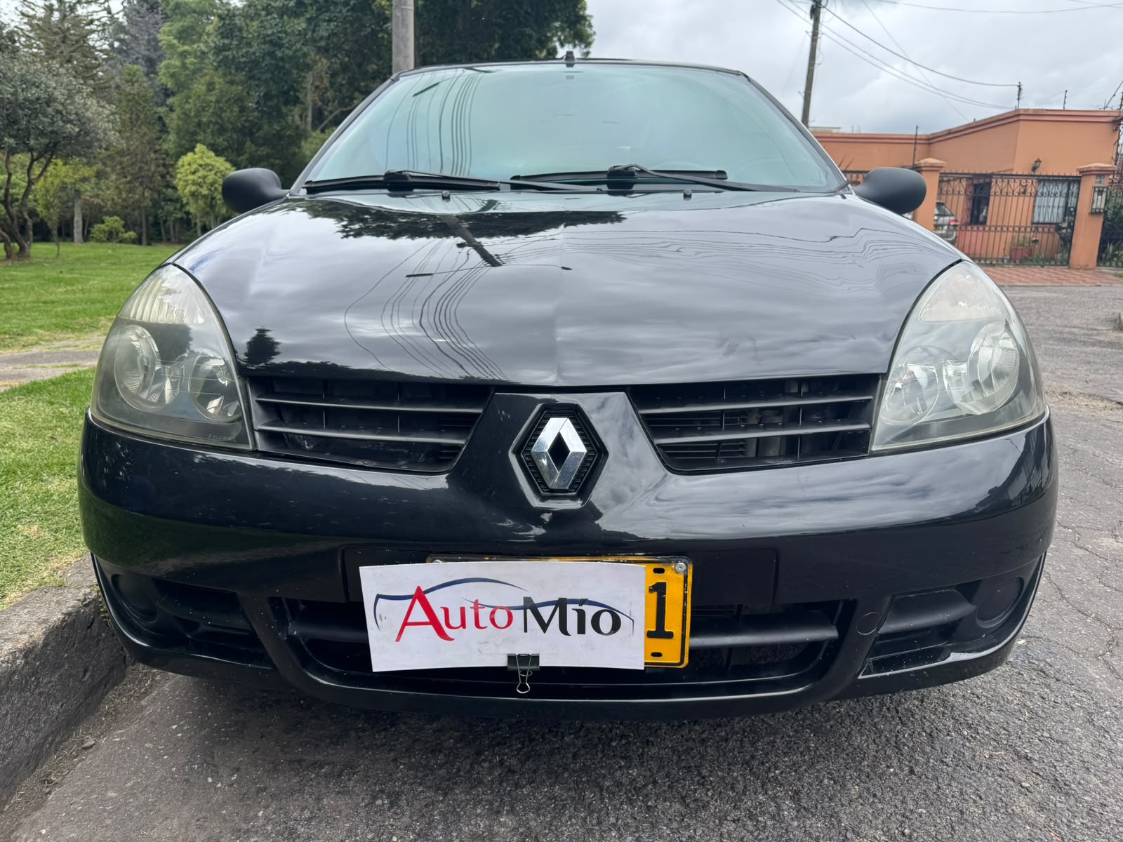 RENAULT CLIO CAMPUS
