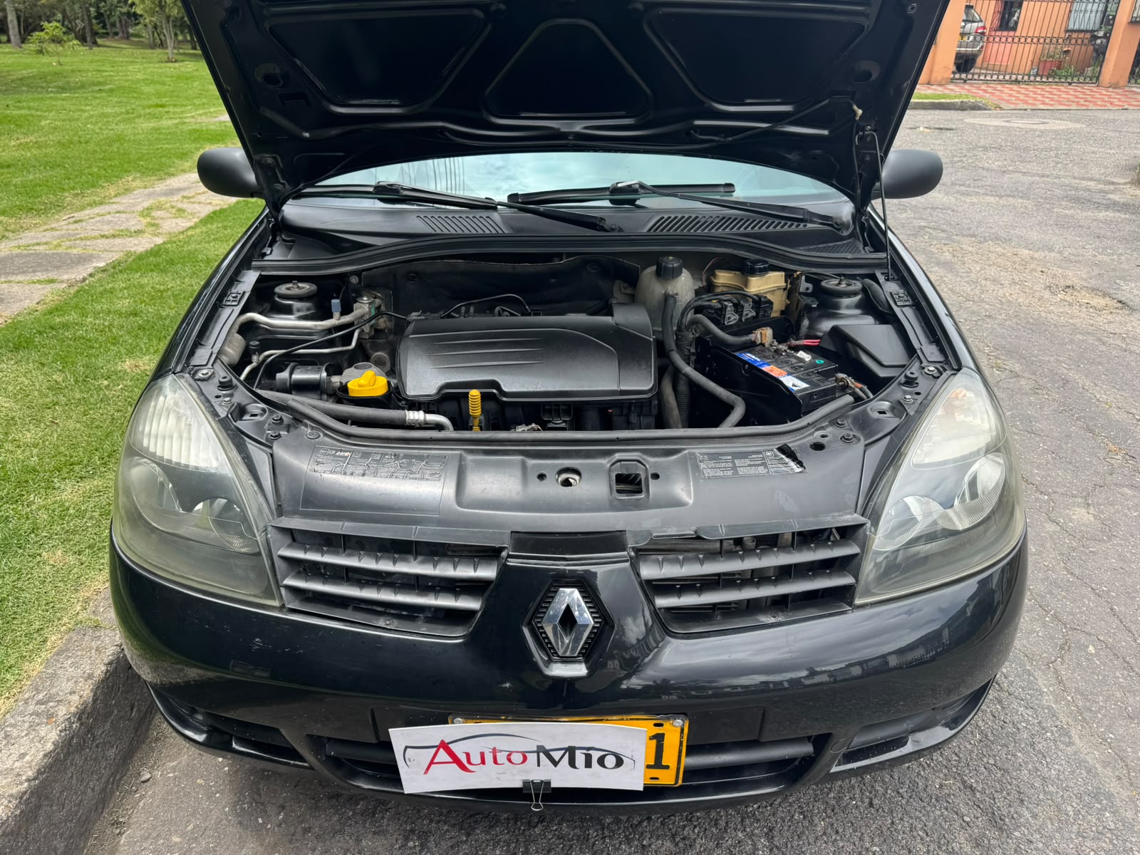 RENAULT CLIO CAMPUS