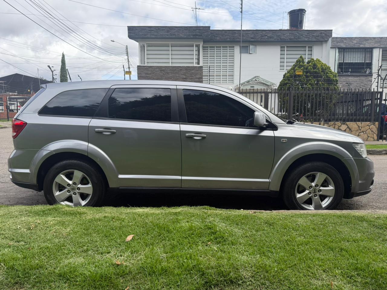 DODGE JOURNEY