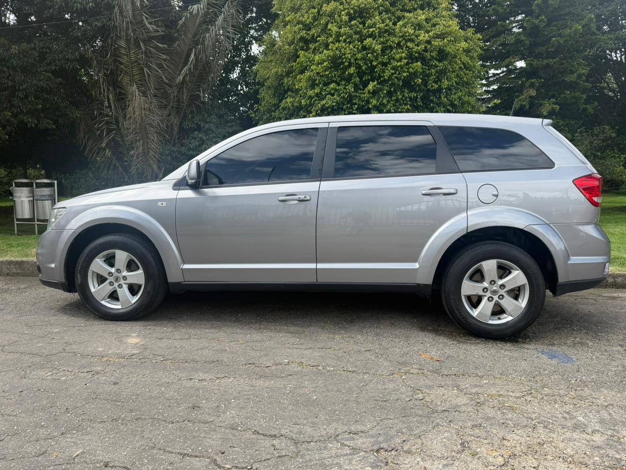 DODGE JOURNEY