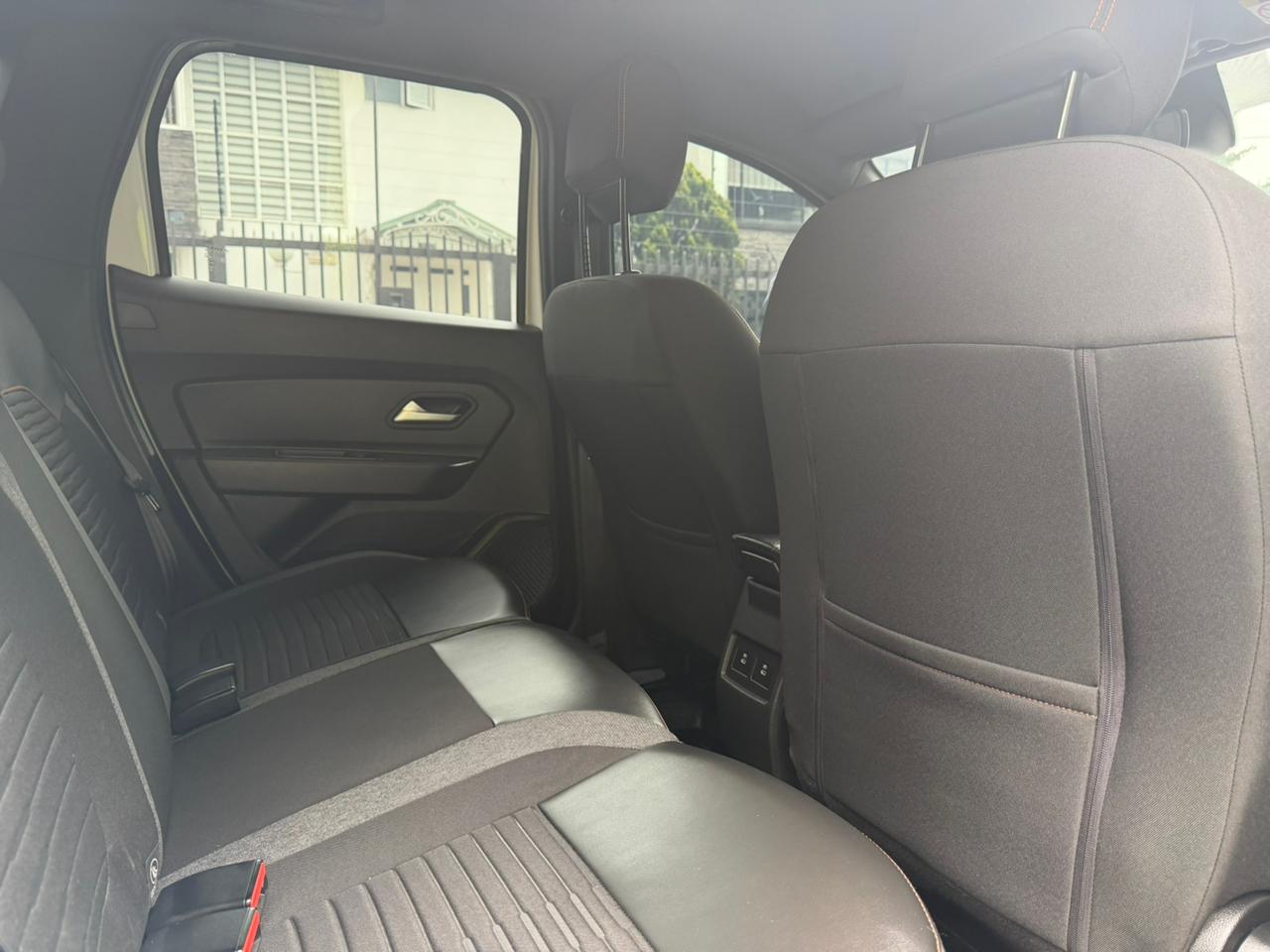RENAULT DUSTER
