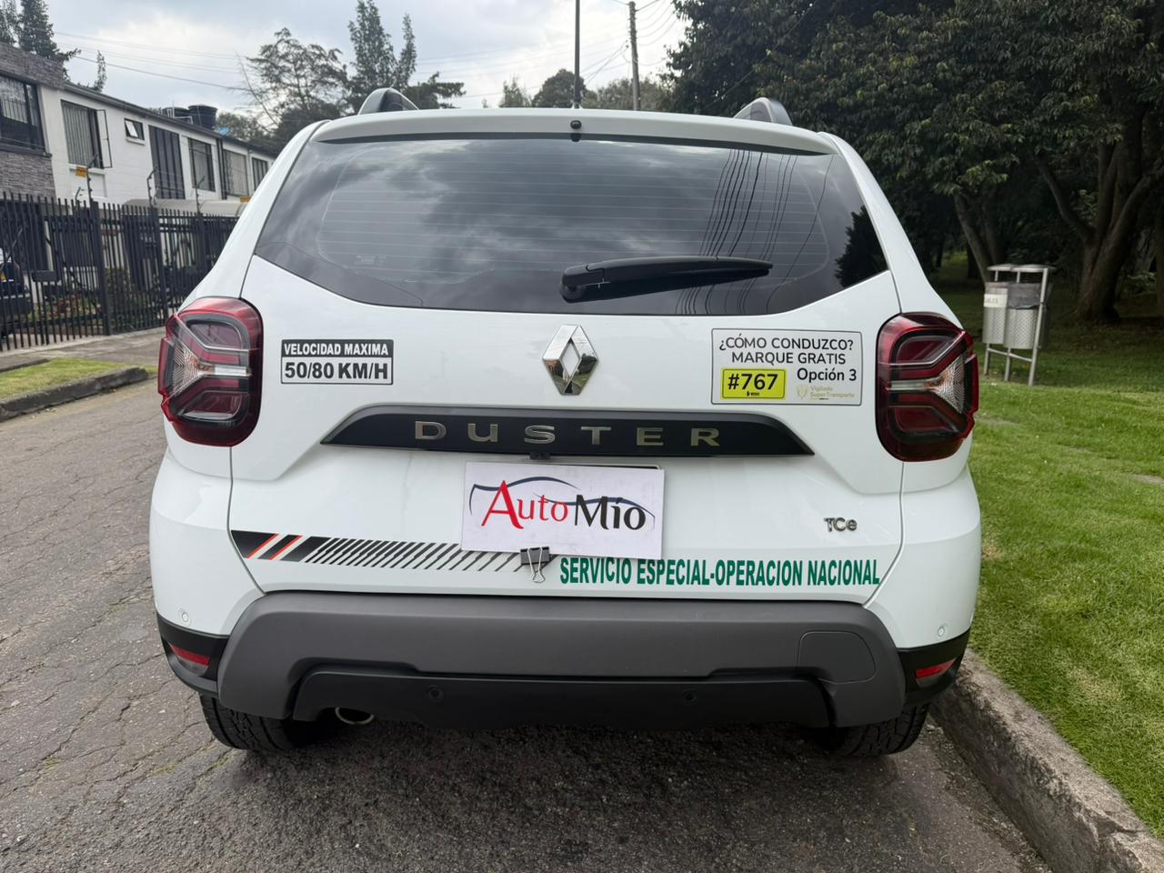 RENAULT DUSTER