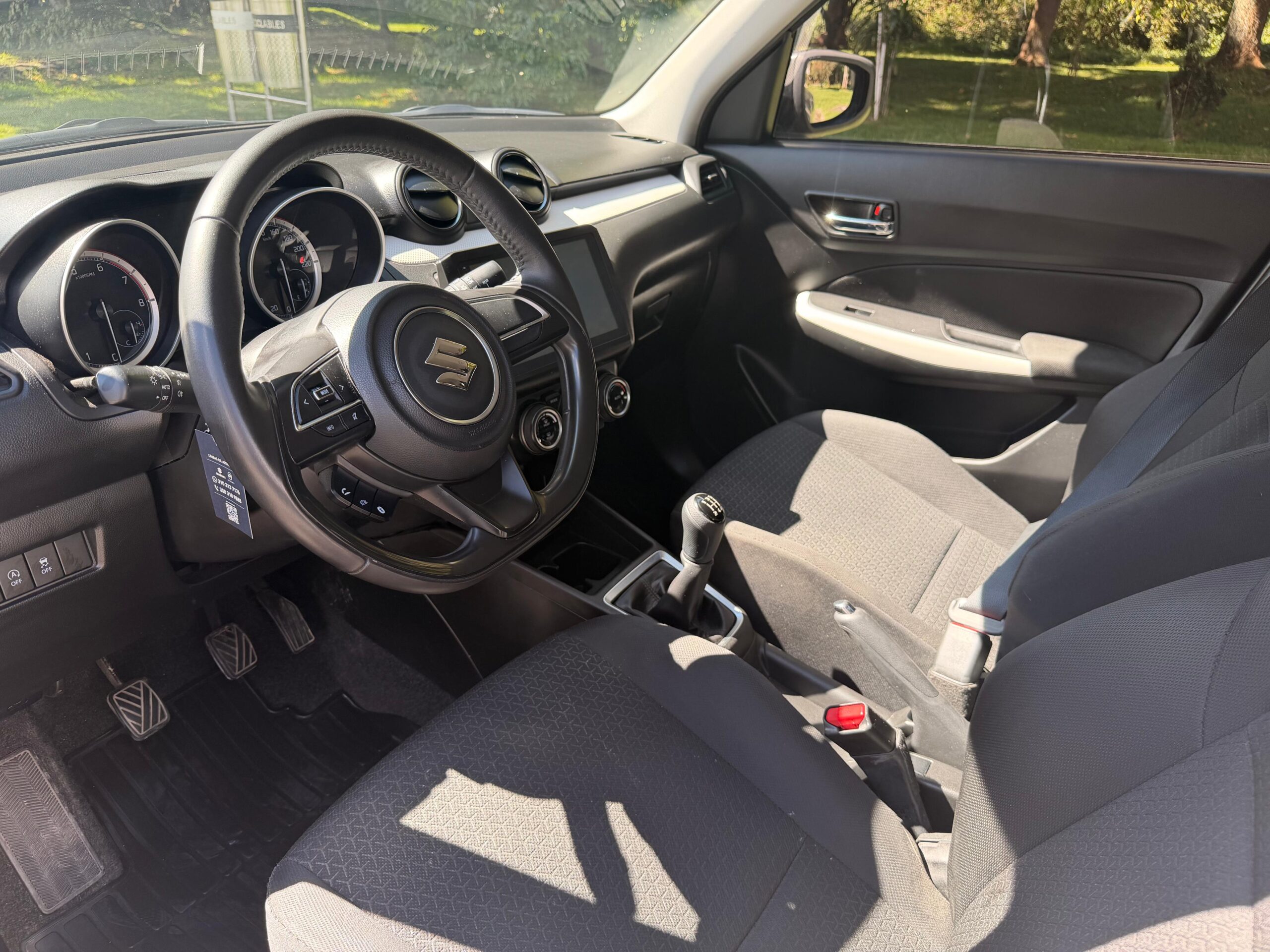 SUZUKI SWIFT